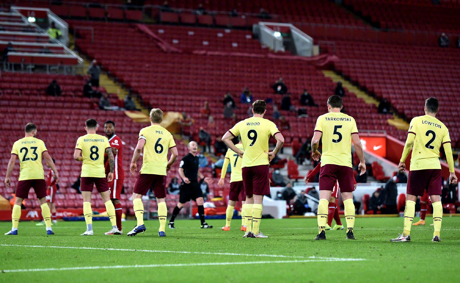 随负面新闻 随负面新闻